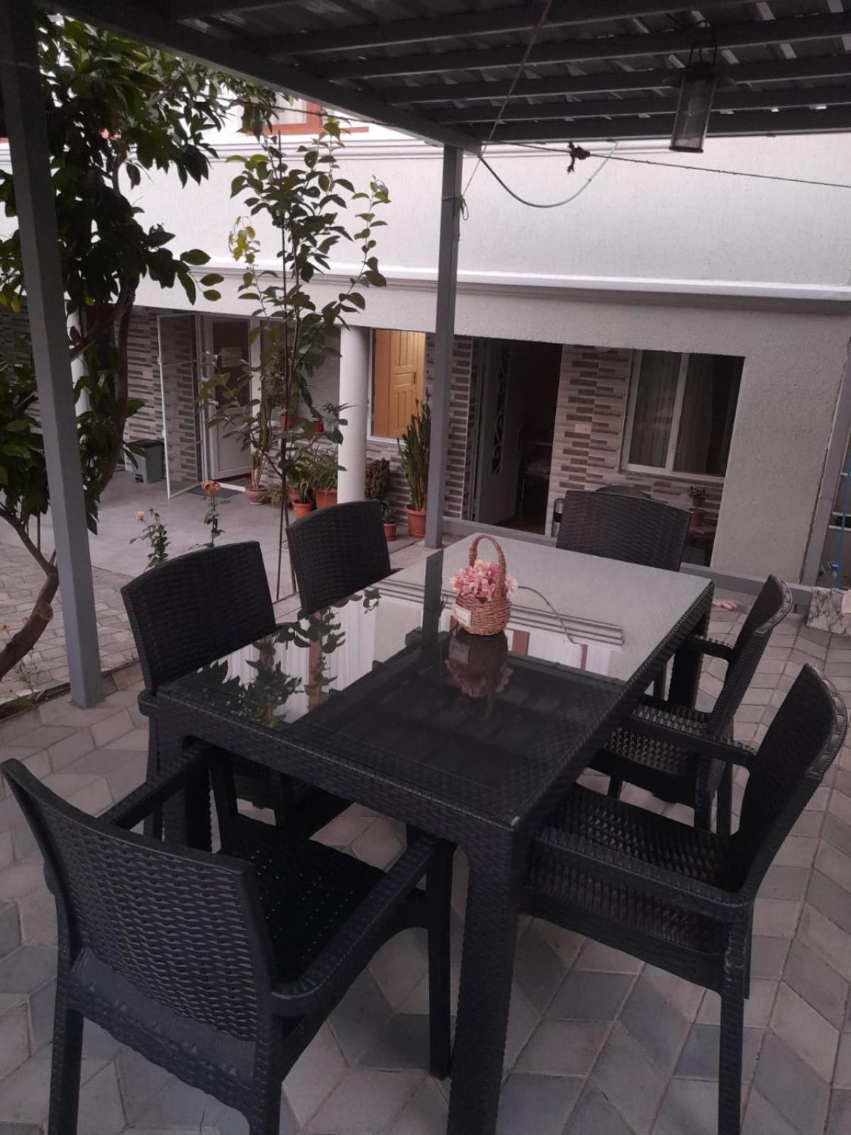 Hotel Cozy House Kutaissi Exterior foto